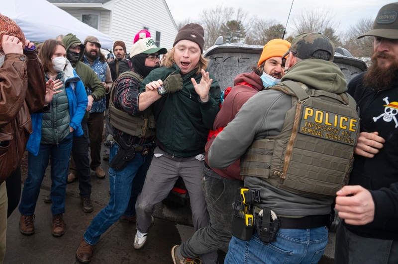 ICE activity in South Burlington draws protesters and police to neighborhood