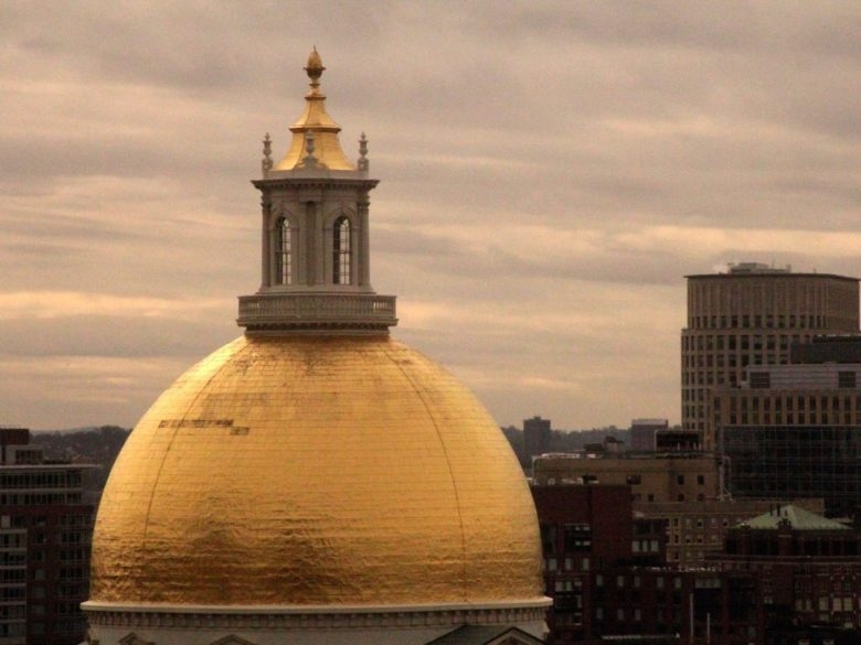 House Democrats spike bill to let legislative staffers unionize