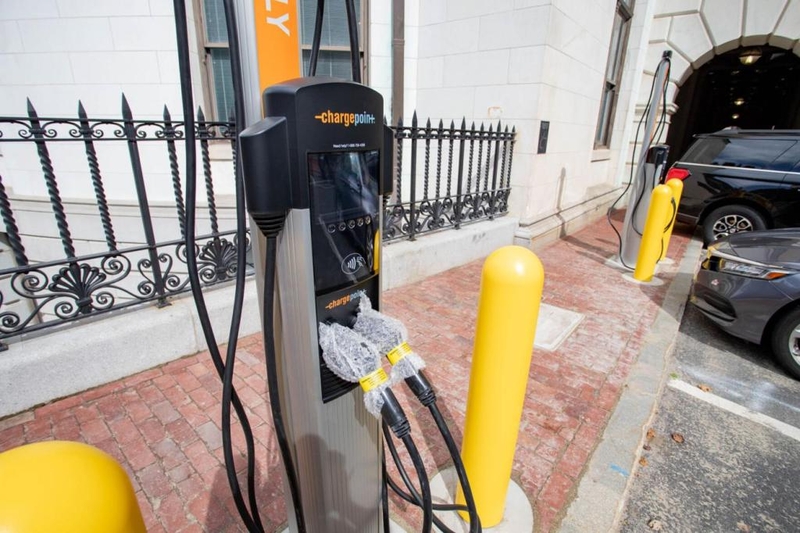 Massachusetts EV charging plans continue to take hit | News From The States