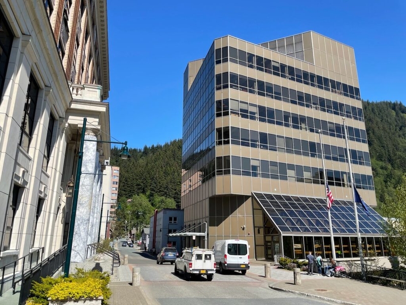 Alaska’s court system is improving public access, but one more step would help