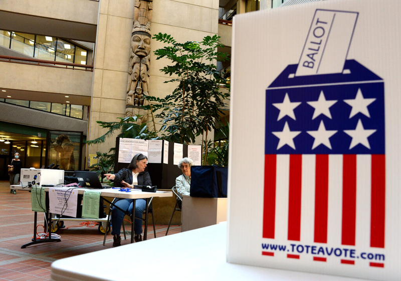 Alaskans to vote on language change in voter eligibility law in midterm election
