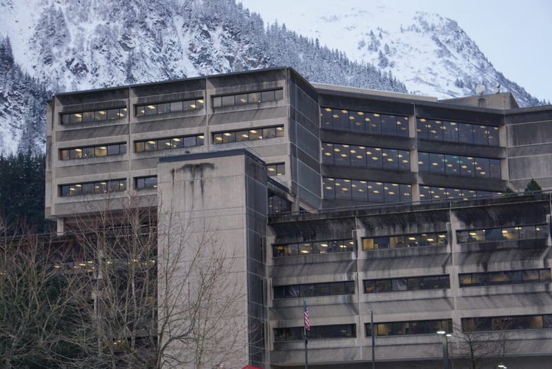 After years of problems, Alaska plans to outsource payroll for 14,000 public employees