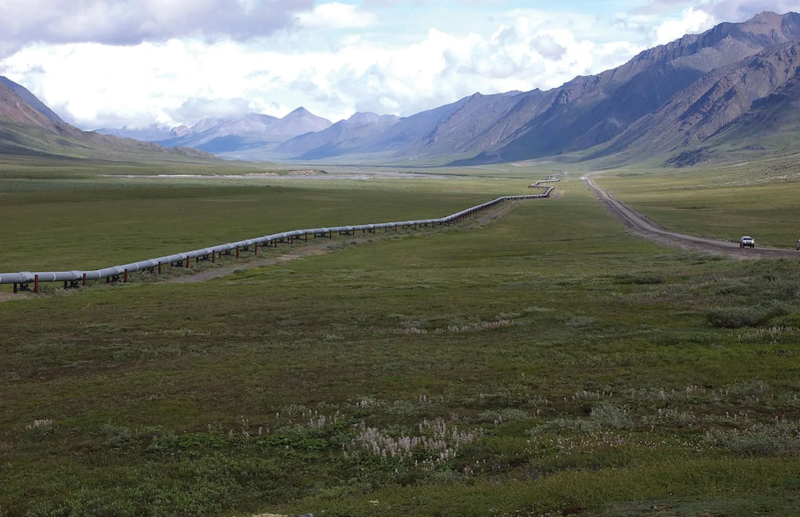 Top Alaska court takes up lawsuit challenging trans-Alaska gas pipeline law