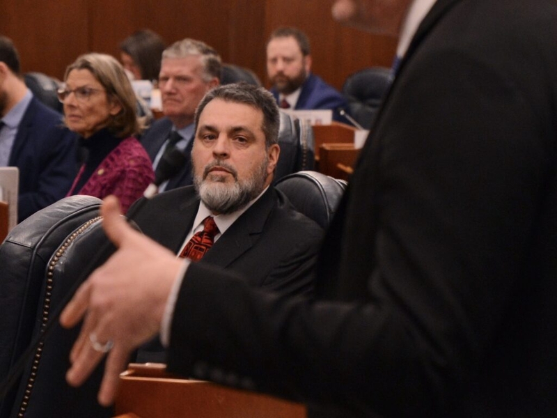 Gas pipeline deadlock continues in Alaska Senate as special session nears end