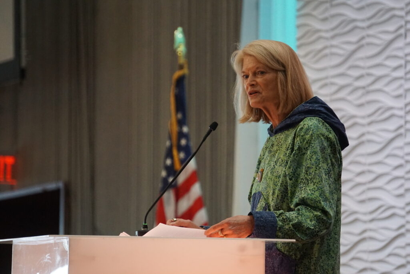 Murkowski and Murkowski endorse Alaska’s Democratic governor candidate