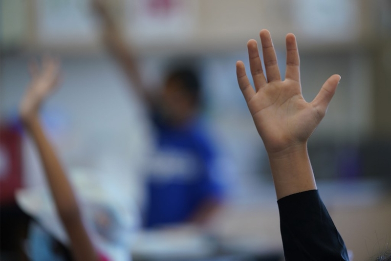 More Unlicensed Teachers Are Filling In Gaps In Hawaiʻi Classroom