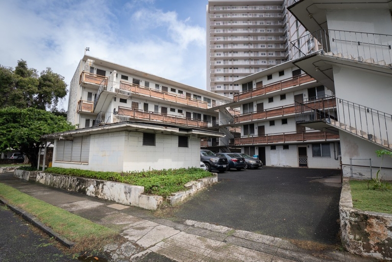 More Housing Without Kicking Anyone Out? It’s Possible, Apparently