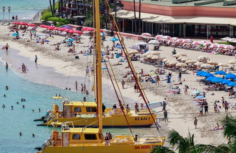 Fewer Tourists, But They’re Spending More. Is This What Hawaiʻi Wanted?