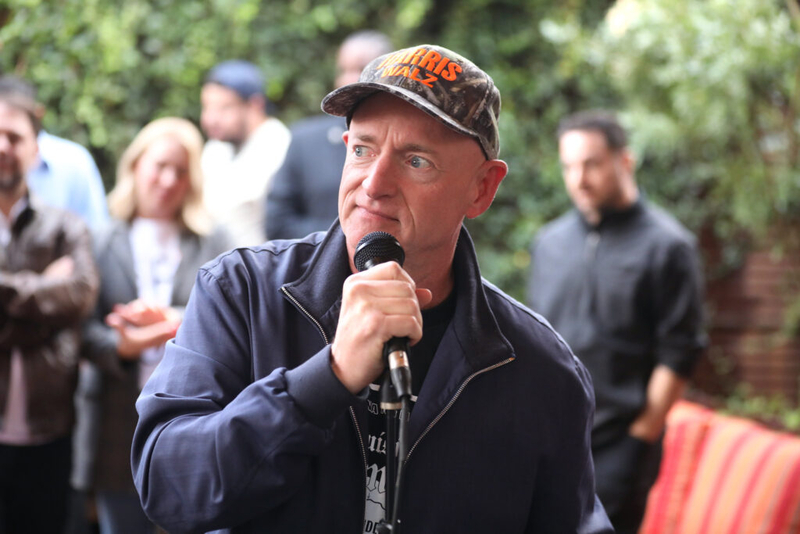 Arizona Democrats condemn Pentagon for punishing Mark Kelly over illegal orders video