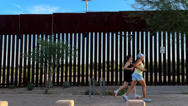 At the border, a race that runs against the wall’s message of division