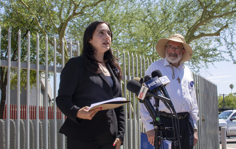 Ansari makes surprise visit to Phoenix ICE facility after Mirror report