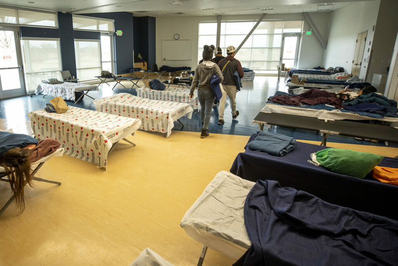 Denver sees hundreds of new migrant arrivals ahead of Title 42 expiration