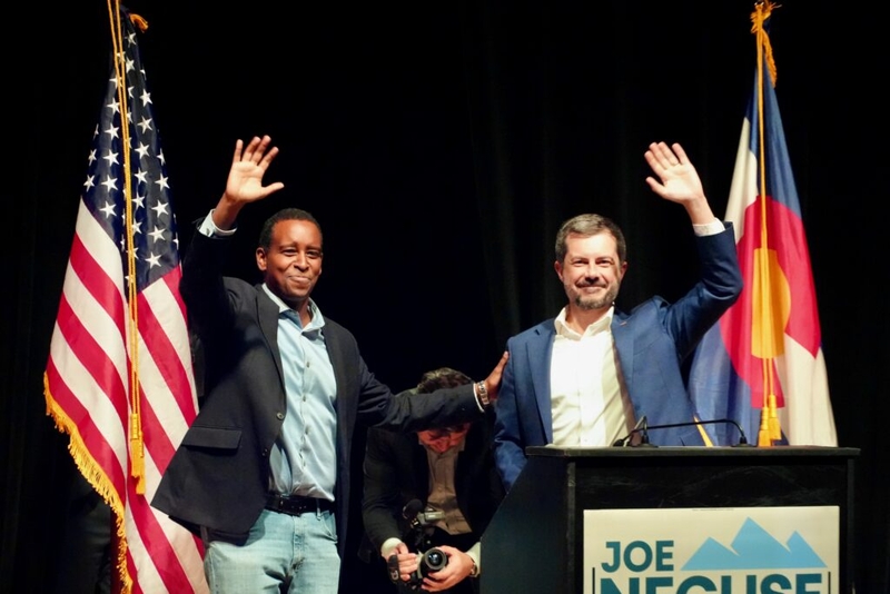 Buttigieg, Colorado Democrats rally in Boulder ahead of pivotal midterm elections