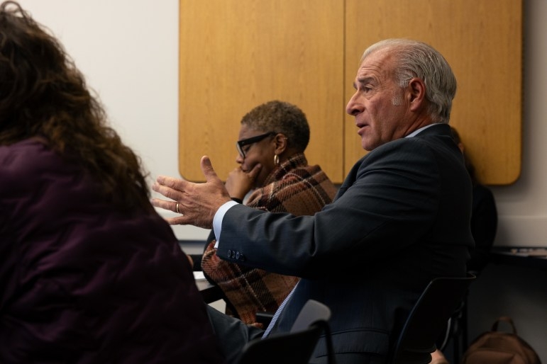 DMV commissioner proposes simplifying sale process of towed cars