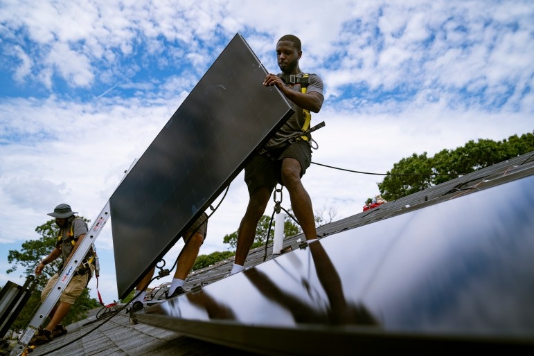 As sun sets, CT solar bill sees light in Senate