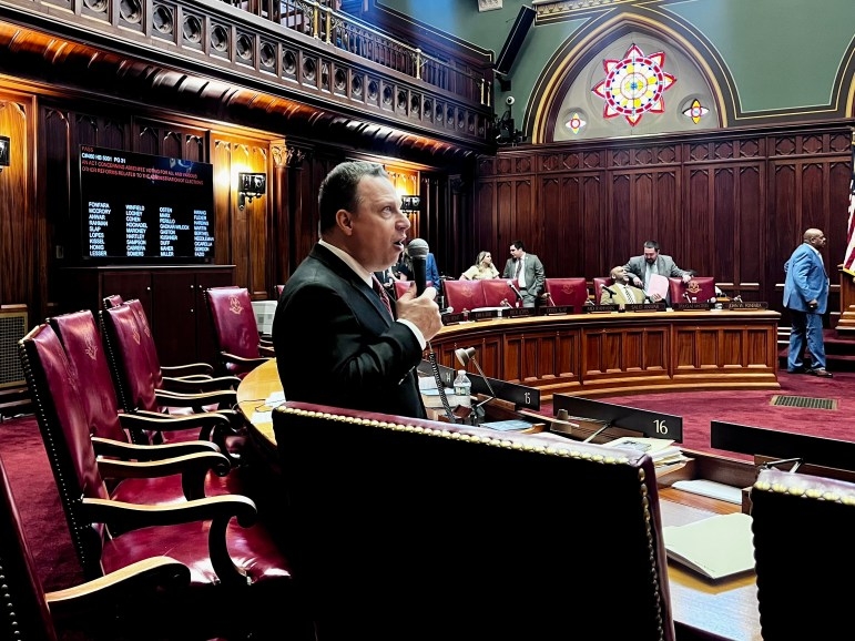 Which Senators talked the most during CT’s legislative session?