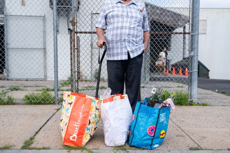 After losing SNAP benefits, some CT refugees are struggling to afford food