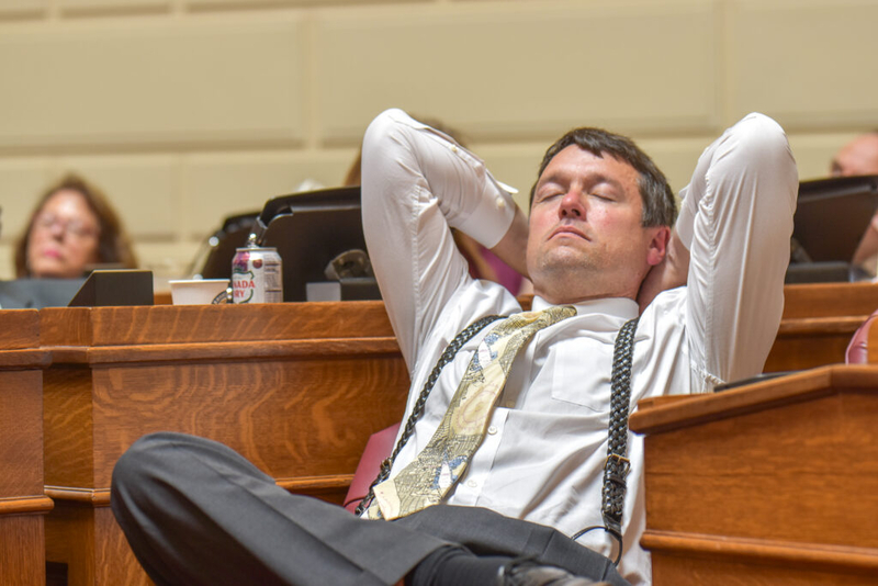 Rhode Island lawmakers move at lightning speed on last night of session