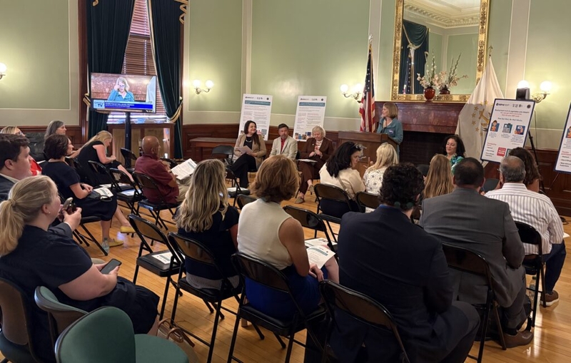 RI state budget extends pilot program offering fruit and veggie discounts to SNAP recipients
