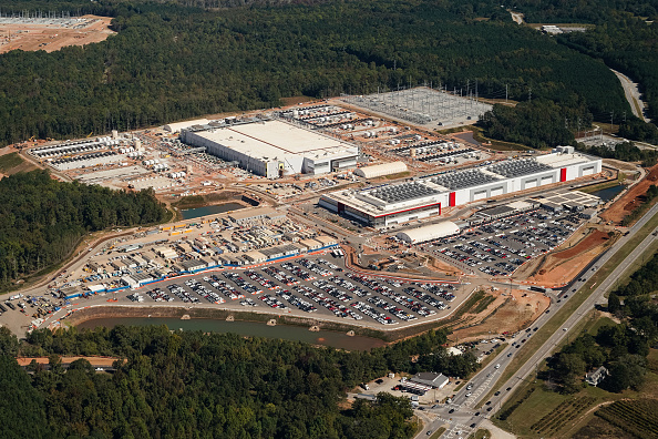 Pro-data center group launches in Georgia to try to win over critics