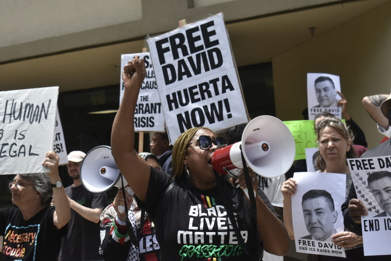 State leaders warn of crackdown if ‘No Kings’ protests take a turn toward violence 
