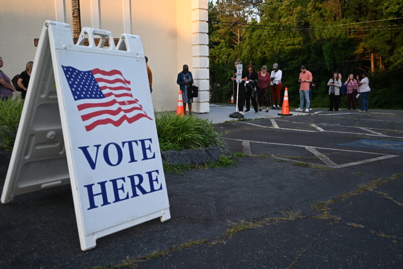 Democratic voters eclipsed Republicans during Georgia’s election. What does that mean for November?