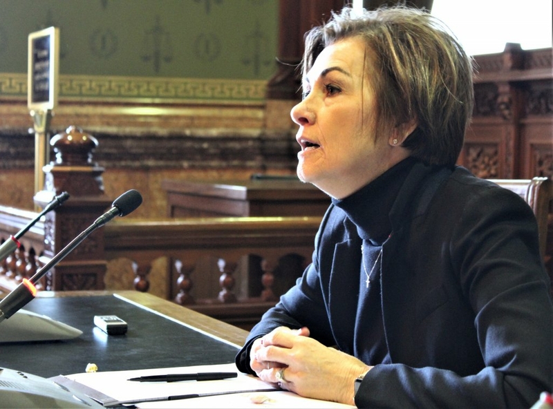 Gov. Reynolds drops curtain on 2020 session