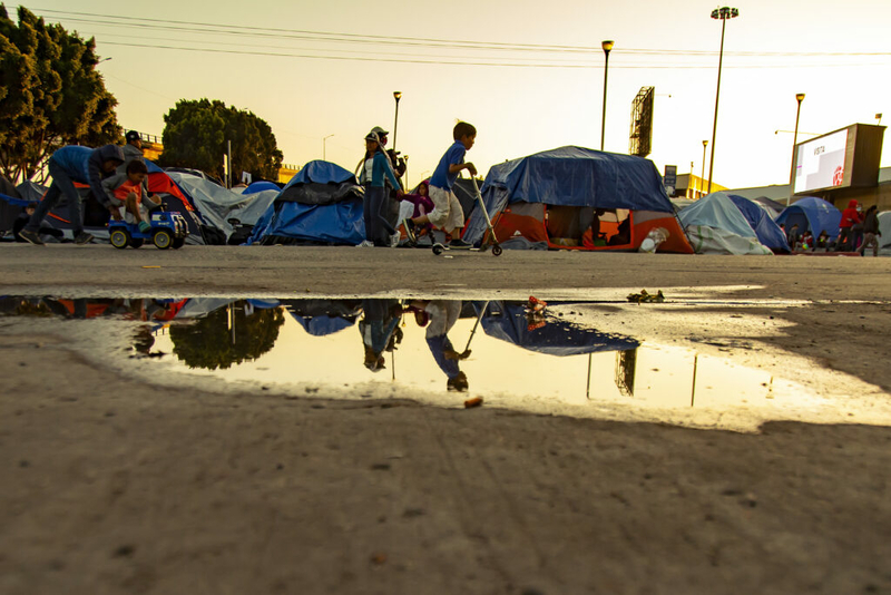 U.S. immigration, border agencies face funding shortfall after public health order ends