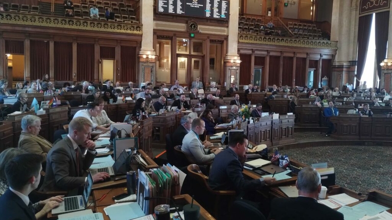 Lawmakers are likely to revisit open meetings bill next session