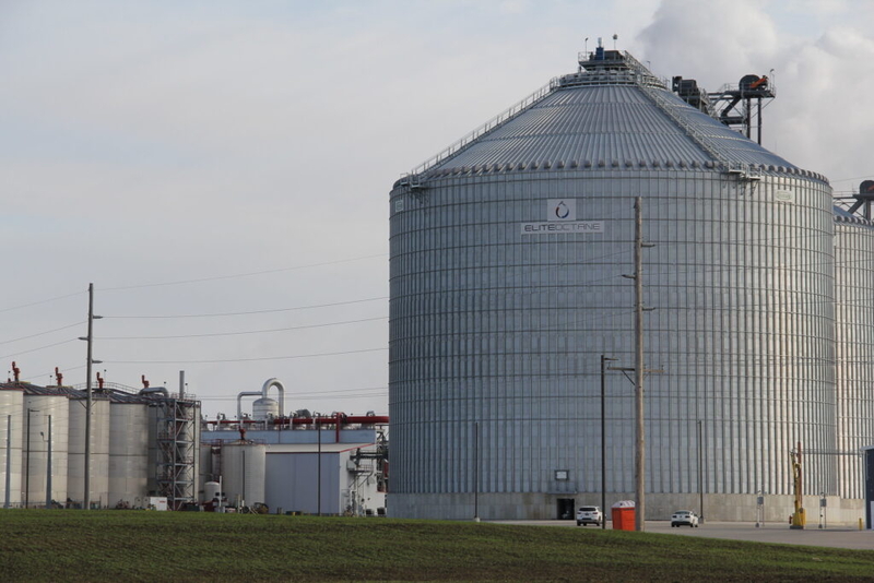 Farm, fuel groups celebrate EPA proposals to reallocate small refinery exemptions 