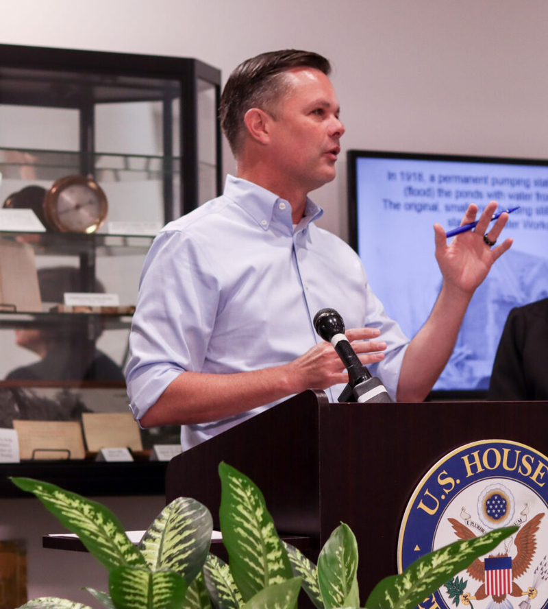Nunn addresses Ottumwa JBS workers who had visas revoked