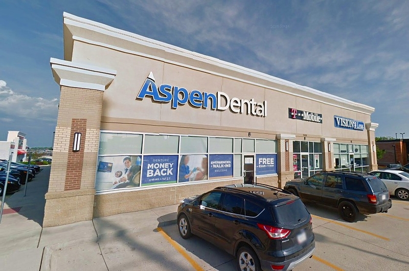 Dentist is charged with incompetence, sued for alleged malpractice