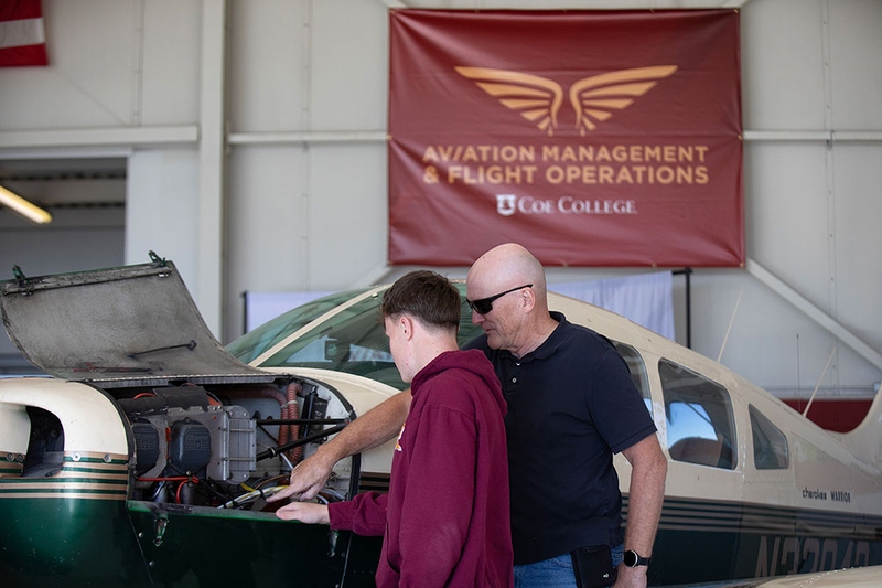 Coe College approved for pilot certification with shortened training requirement