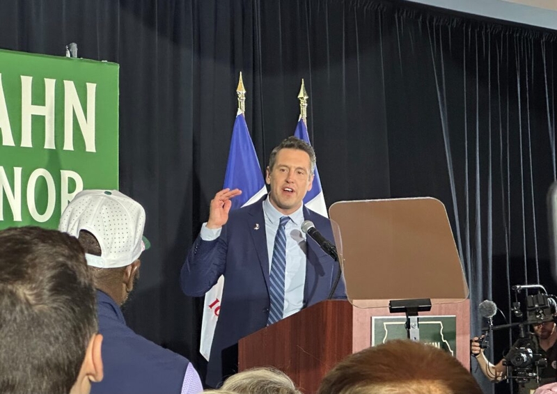 Rep. Randy Feenstra concedes to Zach Lahn in 2026 Iowa GOP gubernatorial primary