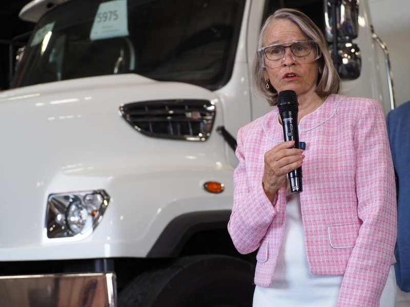U.S. Rep. Miller-Meeks says 2025 GOP tax cuts help Iowa manufacturing workers