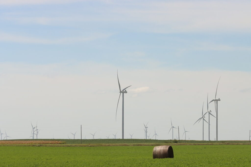 Iowa scientists push for more renewable energy to meet growing demands 