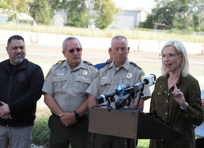 U.S. Rep. Ashley Hinson pledges support for border patrol, law enforcement if elected