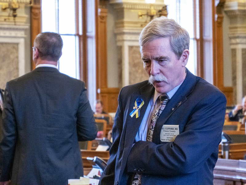 Kansas House advances bill requiring emergency care of infants born alive during abortions