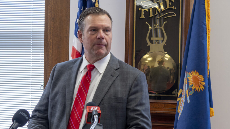 Proposed bill would require Kansas governor to submit personal food assistance data to feds