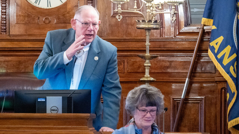 Kansas House speaker desperately maneuvers to sabotage vote on Senate bill capping drug costs