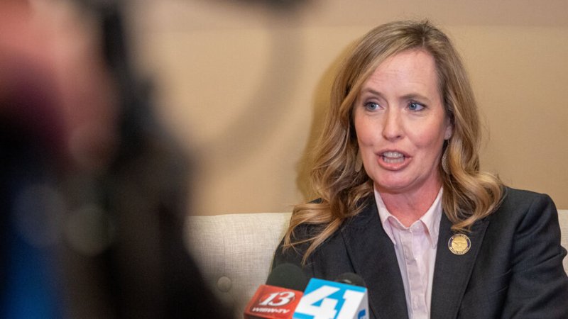 Kansas abortion bills streamline process to sue providers and require consent form before procedure