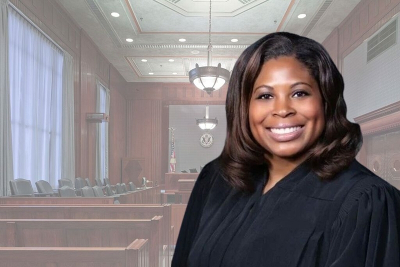 Benched Baton Rouge judge accepted $14,000 stipend just before investigation