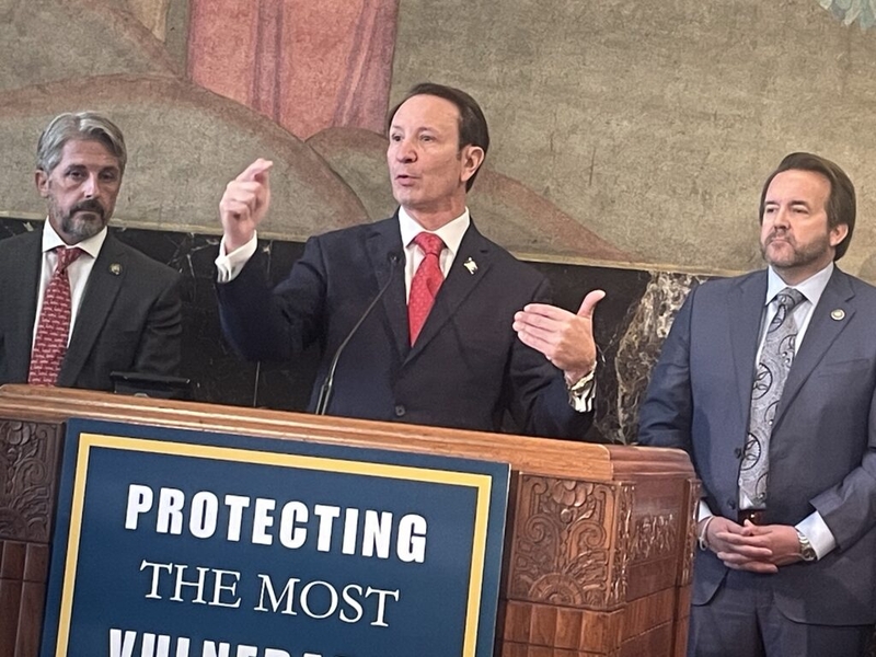 Landry navigates tricky middle ground to reach settlement in coastal damage lawsuits