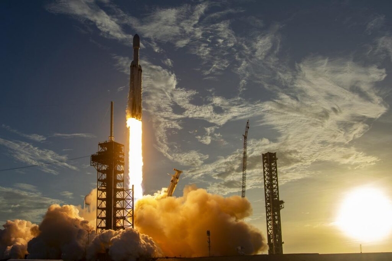 Carencro oil &amp; gas business plans to tap into SpaceX development
