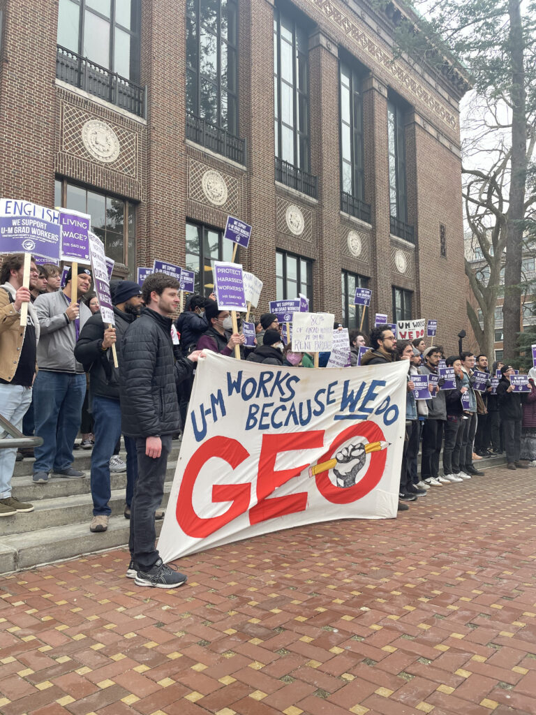 Student research assistants vote to join University of Michigan graduate employees union