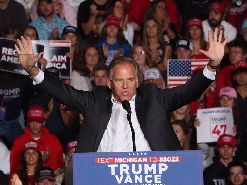 Mike Rogers made almost $100K advising a company that helped Maduro regime spy on its citizens