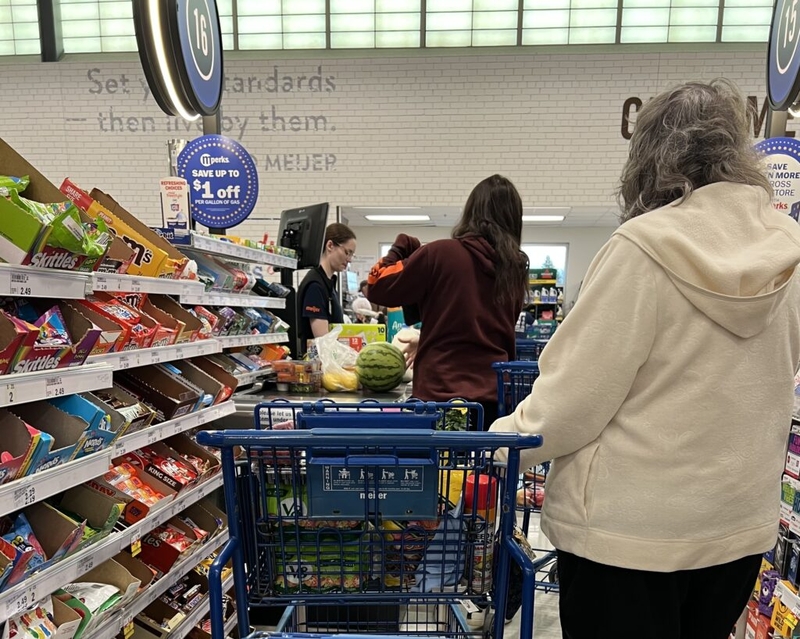 U-M survey: consumer confidence drops to 2022 lows across political and demographic lines