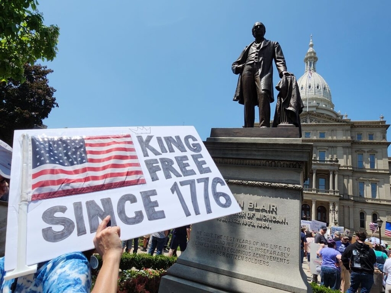 Michiganders show up across the state to oppose Trump policies and say ‘No Kings’