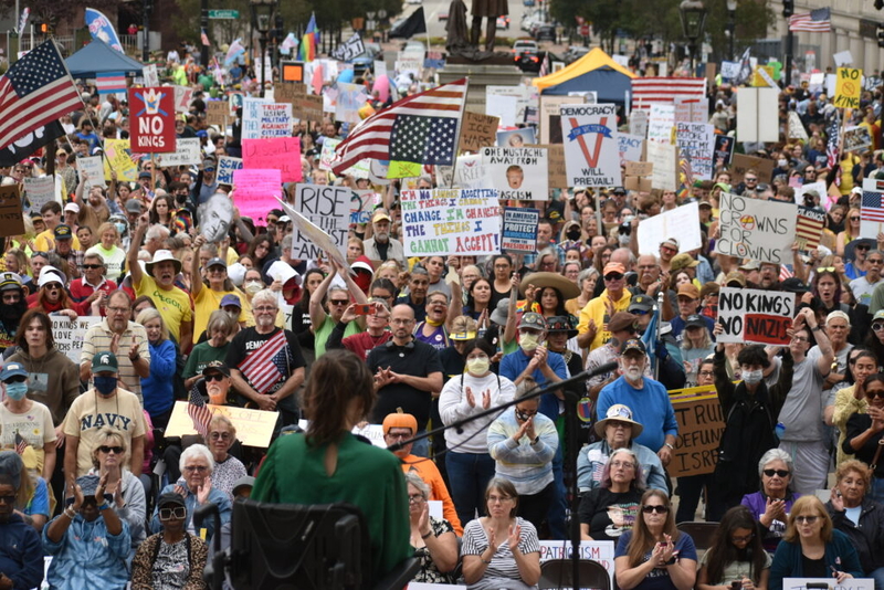 Demonstrators amplify growing fear of Trump autocracy during Michigan-wide No Kings rallies
