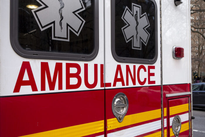 Bipartisan bills would allow 17-year-olds in Michigan to receive EMT license with parent permission